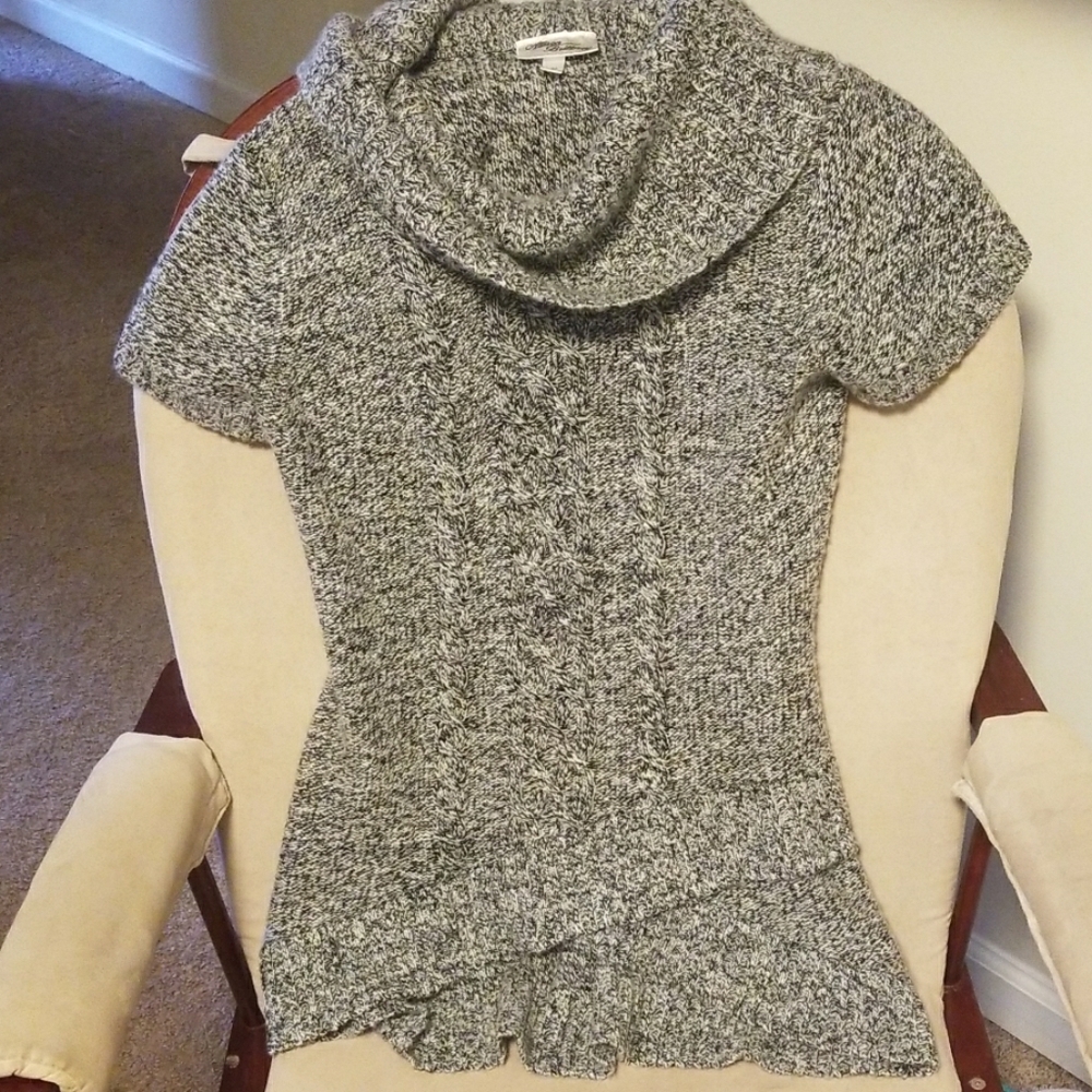Gray sweater